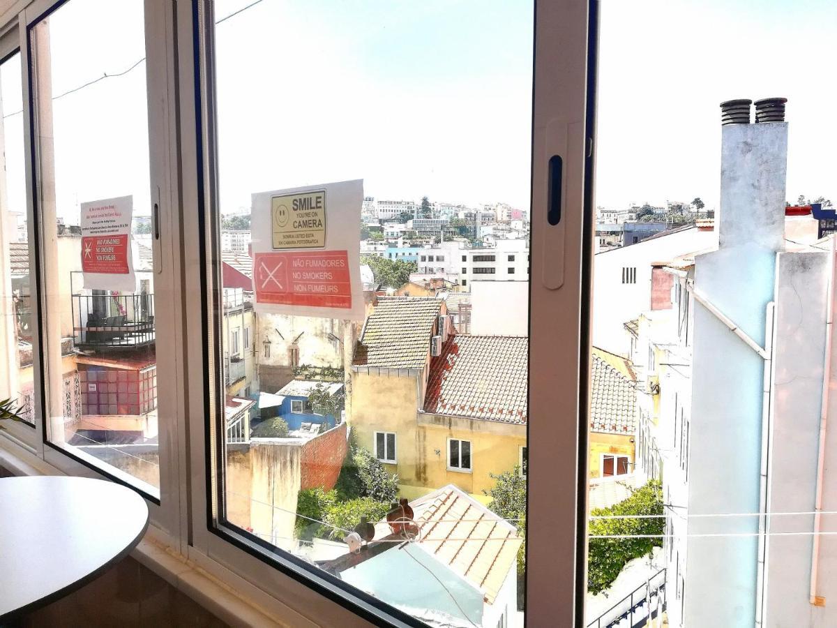 Sweet Suites Guesthouse Close To Famous Avenue Liberty Lisbon Exterior photo