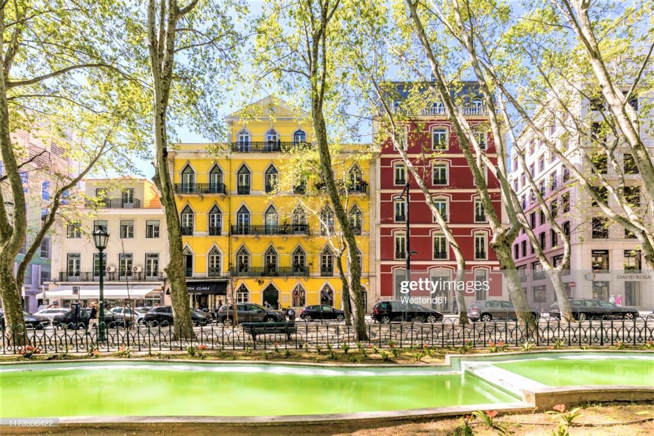 Sweet Suites Guesthouse Close To Famous Avenue Liberty Lisbon Exterior photo