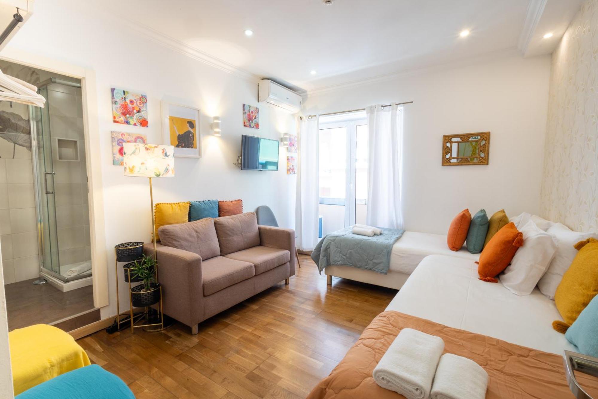 Sweet Suites Guesthouse Close To Famous Avenue Liberty Lisbon Exterior photo