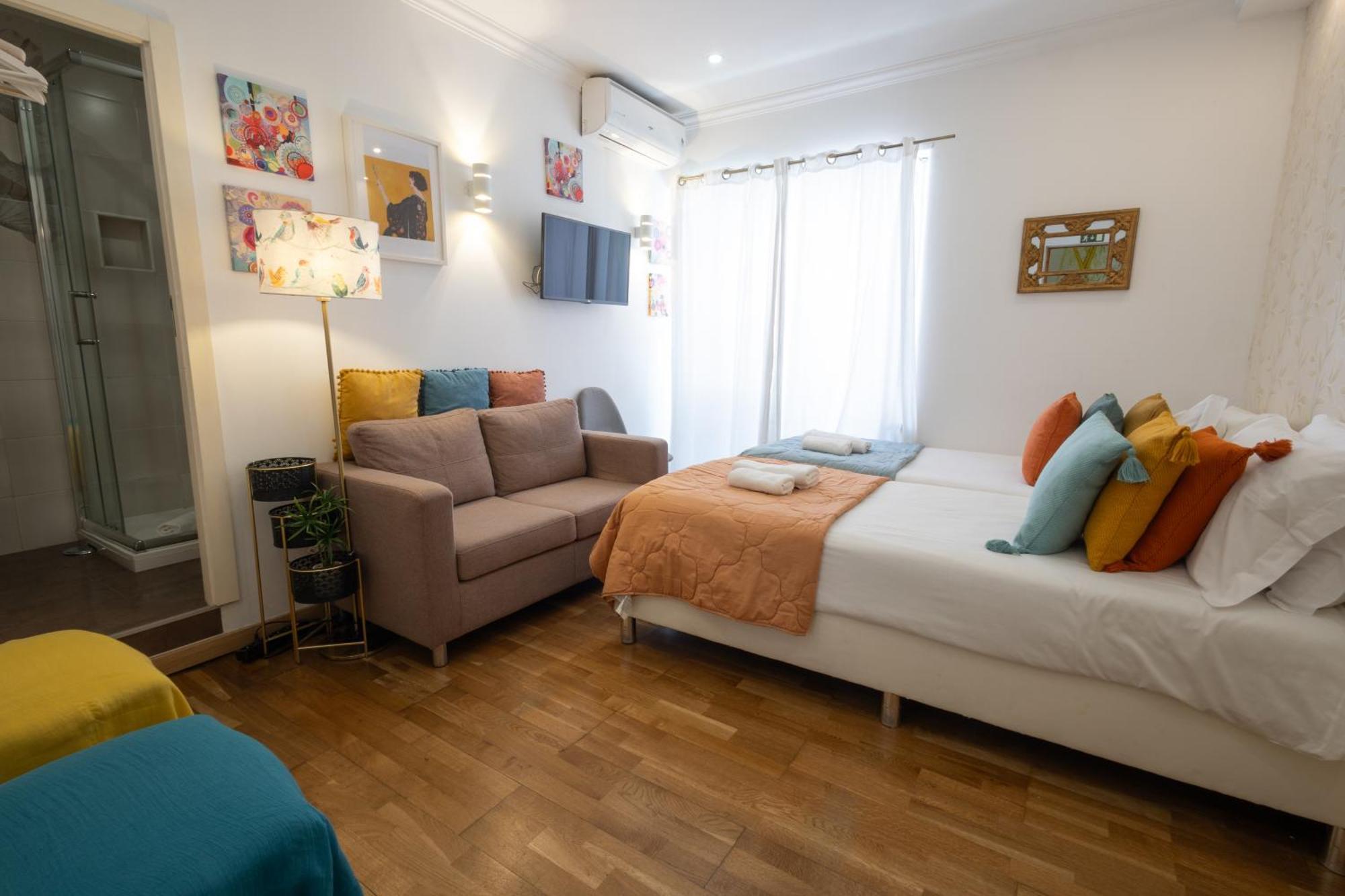 Sweet Suites Guesthouse Close To Famous Avenue Liberty Lisbon Exterior photo