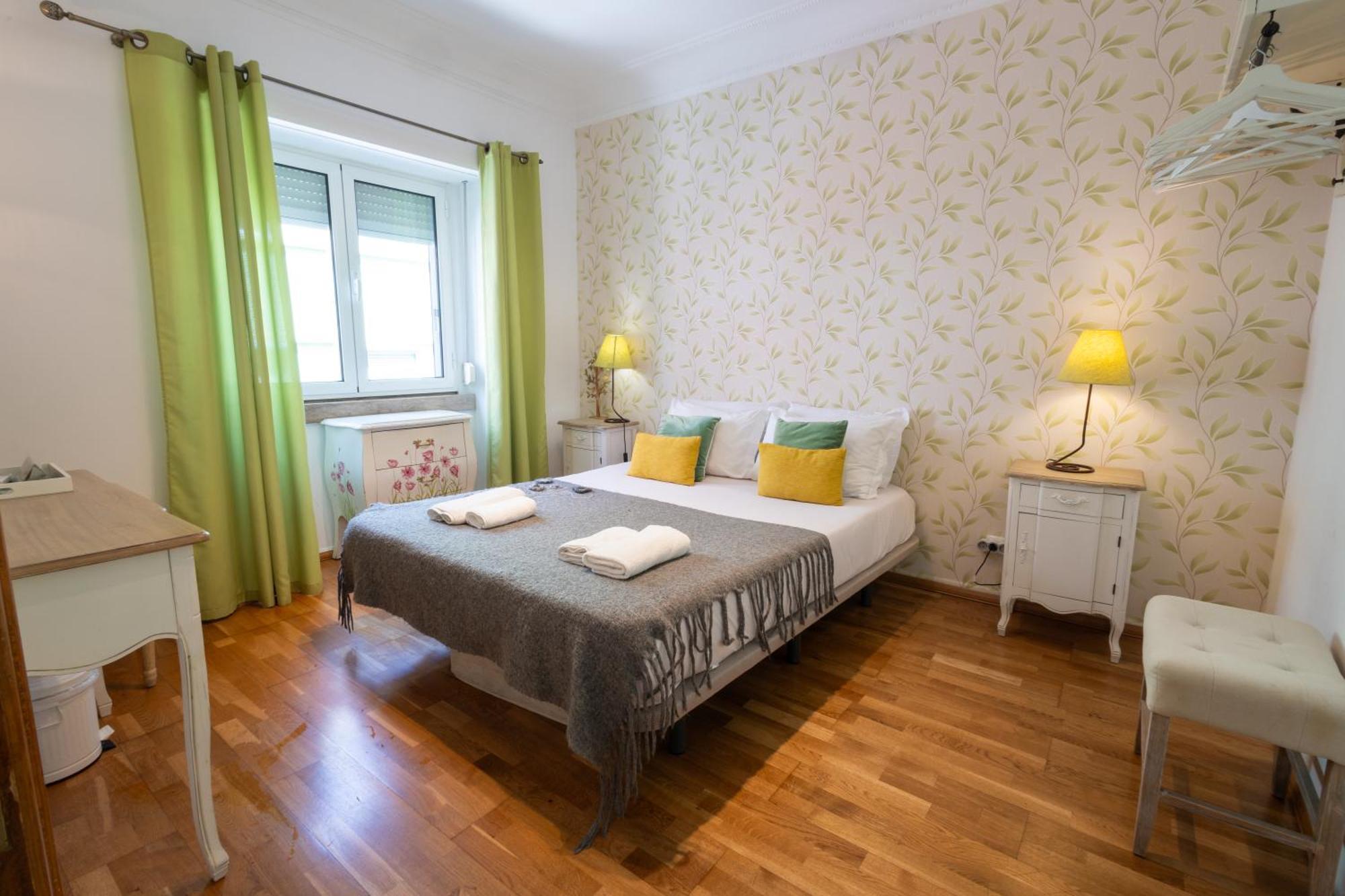 Sweet Suites Guesthouse Close To Famous Avenue Liberty Lisbon Exterior photo